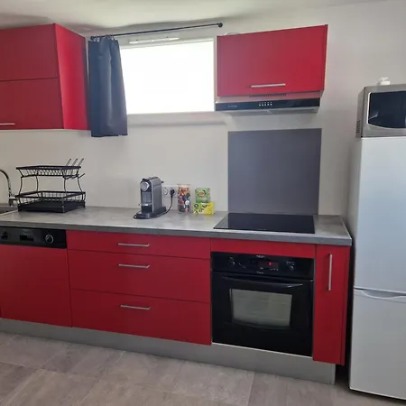 Joli T2 Cosy Avec Jardin Privatif * Frontignan