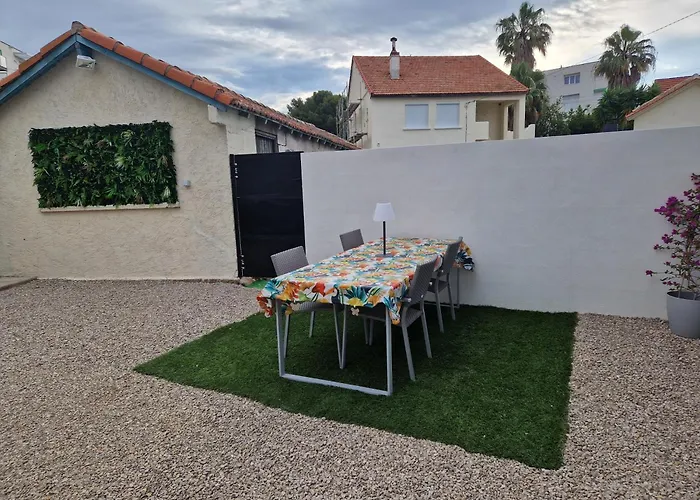 Joli T2 Cosy Avec Jardin Privatif * Frontignan